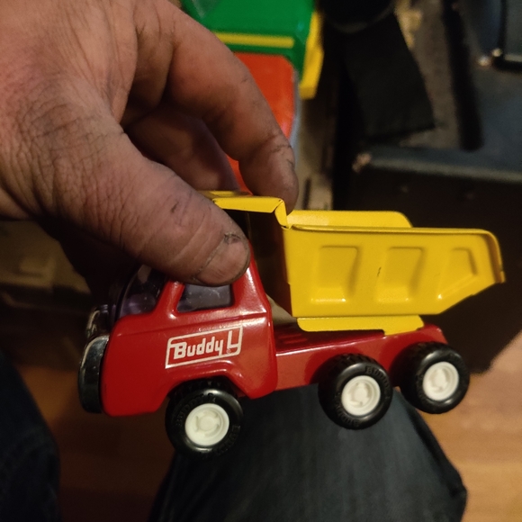 Various Collectable steel vehicles. - Picture 9 of 16